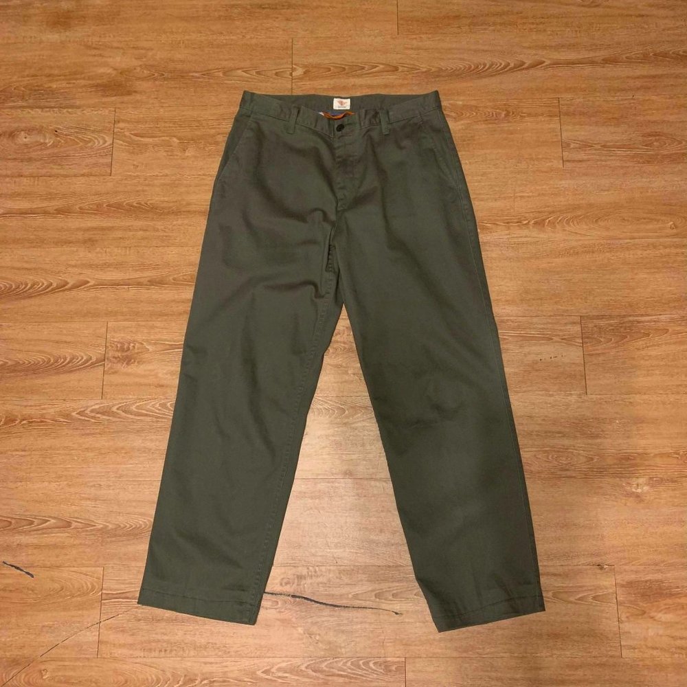 Olive/Army Green Dockers Pants Size 33 x 31
